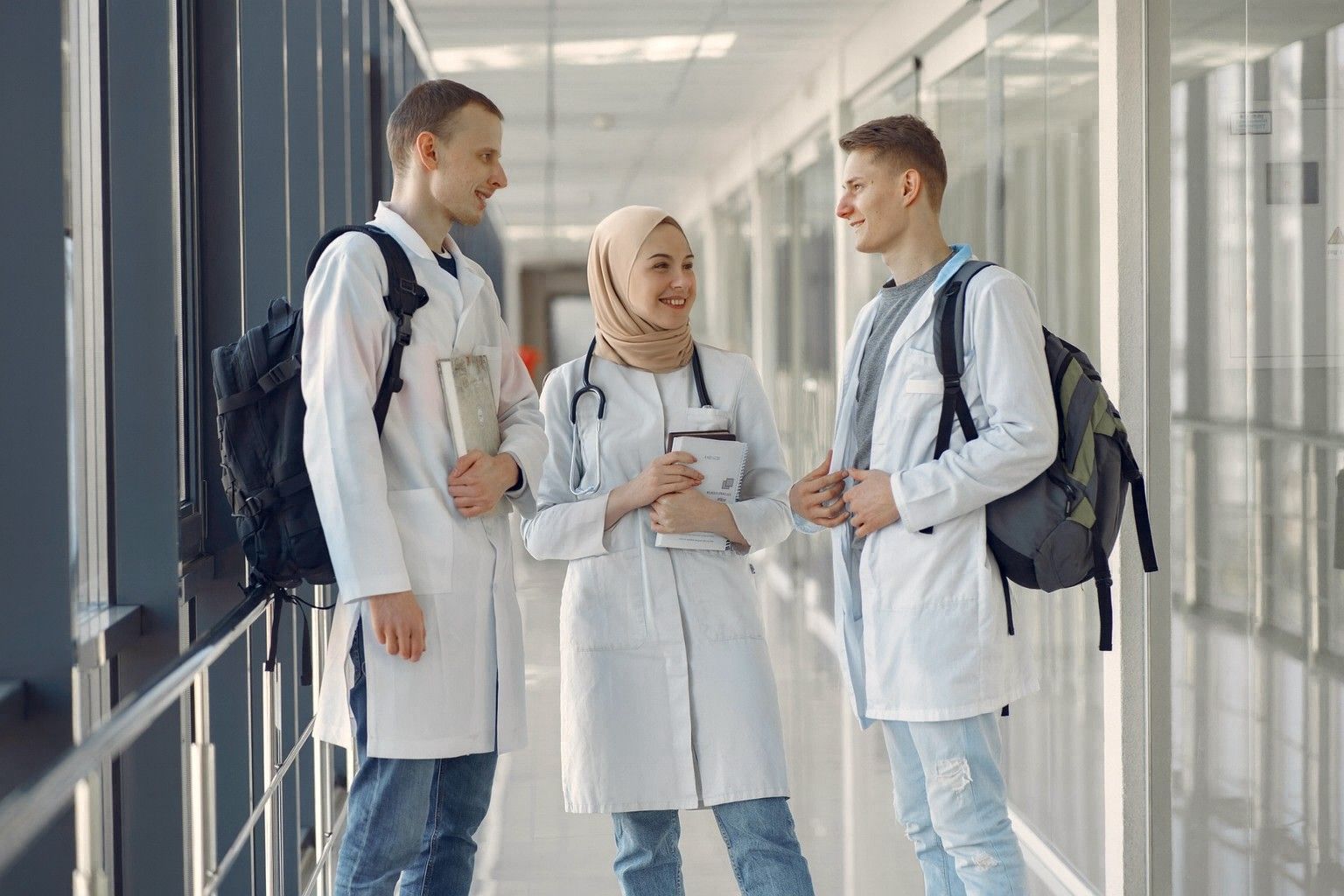 Keterampilan yang Wajib Dimiliki Mahasiswa Pendidikan Kedokteran untuk Menghadapi Dunia Klinis