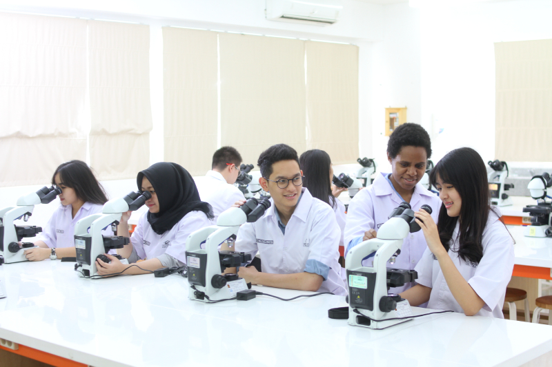 Transformasi Kurikulum Berbasis Kompetensi (KBK) dalam Pendidikan Kedokteran di Era Adaptasi Kebiasaan Baru
